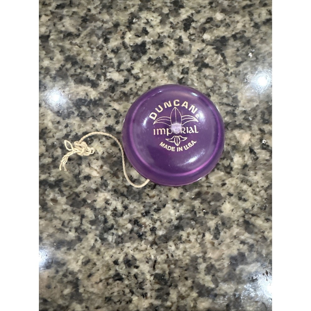 Vintage 1970s Duncan Imperial Purple Yo Yo USA Fleur‎ De Lis
